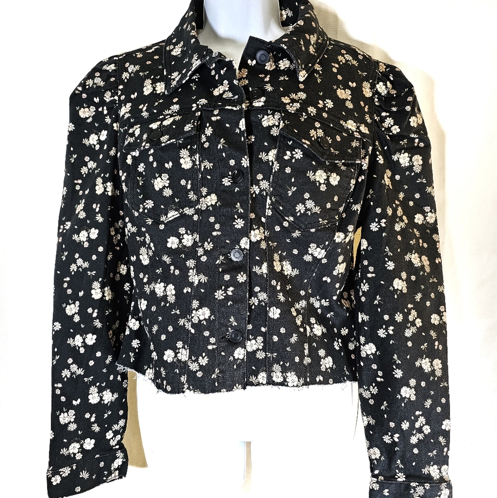 Nwot Celebrity Pink M Crop Floral Jacket